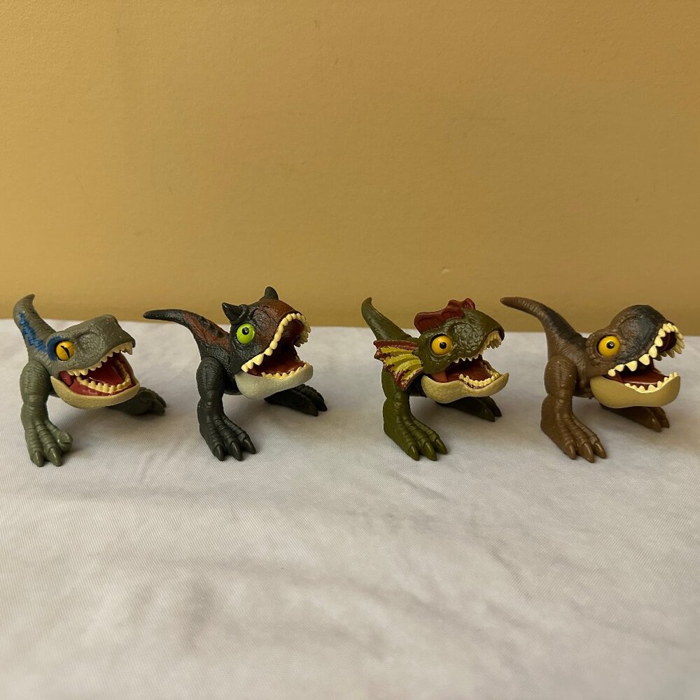 4 Jurassic World Dominion Uncaged Wild Pop Ups Dinosaur Figure Toys